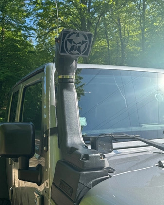Jeep Wrangler cena 142000 przebieg: 90000, rok produkcji 2017 z Gdańsk małe 352